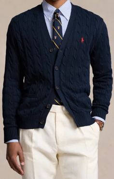 Old Money Cardigan, Fashion Design Projects, Extraordinary Fashion, Ralph Lauren Cardigan, Old Money Outfits, Smart Casual Men