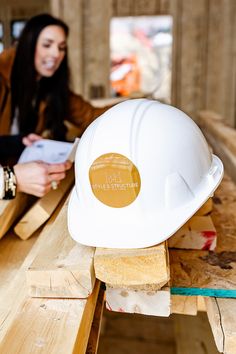 Dressed in our favorite Carhartt gear, these trailblazers show that building and renovating custom homes in MN and WI is not just a job—it’s a passion.
From owning the construction compnay, to project managers and designers, our talented team of women is breaking barriers and setting new standards in the construction industry.
#StyleAndStructure #WomenInConstruction #Carhartt #CustomHomes #HomeRenovation #MNBuilder #WIBuilder Construction Photoshoot, Business Portrait Photography, Business Portrait