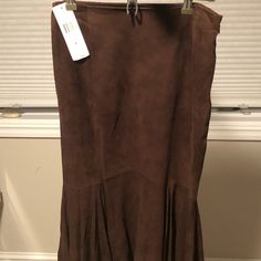 Suede Flouncy Tail Skirt Ralph Lauren Skirts, Lauren Brown, Suede Skirt, Women Skirts Midi, Midi Skirt, Womens Skirt, Size 4, Ralph Lauren, Skirt