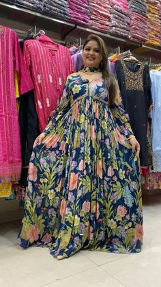 DRESS Bubu Gown Styles, Long Frock Designs, Long Gown Design, 50s Fashion Dresses, Lace Dress Design, Anarkali Dress Pattern, Latest Dress Design, Fancy Sarees Party Wear, Iranian Women Fashion