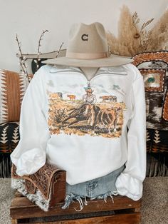 Womens Western Sweater, Western Crop Sweater, Western Winter Shirt, Wrangler Cow Print Sweatshirt, Country Sweatshirts & Hoodies, Punchy Sweater, Punchy Fall Outfits, Western Outfits Women Fall, Southwest Dress