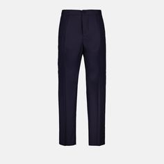 Pantalon à pinces Dior pour homme. Dior Pants, Polo Shirt Dress, Orlebar Brown, Mesh Shirt, Pleated Trousers, Logo Label, Pants For Men, Pleated Pants, Pant Shirt