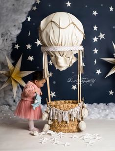 Hot Air Balloon Cake Smash, Star Smash Cake, Moon And Stars Cake Smash, Butterfly Cake Smash Photography, Newborn Photography Cloud Theme, Cake Smash Theme, Good Excuses, Kids Photoshoot, Twinkle Twinkle Little Star