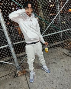 Foto Drip, Edot Babyy, New York Drill, Nyc Rappers, Grey Sweatsuit, Sweatsuit Outfit