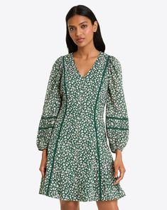 Gwen Long-Sleeve Dress in Gauzy Cotton (Preorder: Expected to Ship 8/20) Drinks With Friends, Dinner Dates, How To Dress A Bed, Draper James, Mini Dress Casual, Green Light, Floral Midi Dress, Skirts For Sale, Hat Hairstyles