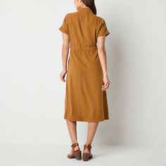 Add this a.n.a women's short-sleeve midi dress to your rotation for effortless work or everyday style in warm weather. It's made from a soft twill blend with a button-front and tie closures, a point collar, and multiple pockets. Team this utilitarian style with heeled or flat sandals. Closure Type: ButtonNeckline: Collar NeckPockets: 2 Side Slip Pockets, 2 Front Flap PocketsSleeve Length: Short SleeveSleeve Style: Dolman SleeveApparel Length: 46.5 Inches - FrontDress Length: Long LengthFiber Co… Casual Solid Knee-length Shirt Dress, Summer Cotton Shirt Dress For Business Casual, Spring Solid Color Knee-length Shirt Dress, Spring Solid Knee-length Shirt Dress, Knee-length Cotton Shirt Dress, Solid Spring Knee-length Shirt Dress, Casual Knee-length Midi Dress For Day Out, Cotton Shift Shirt Dress Knee-length, Casual Short Sleeve Midi Dress For Day Out