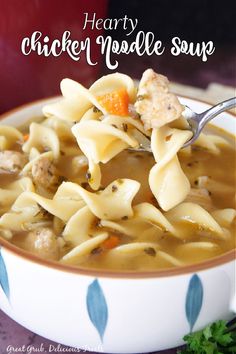 A large bowl full of chicken noodle soup. Egg Noodles And Chicken, Homemade Easy Recipes, Hearty Chicken Noodle Soup, Chicken Macaroni Soup, Hearty Chicken, Air Fryer Recipes Chicken, Noodle Soup Recipes, Soup Recipes Chicken Noodle