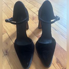 Gorgeous Celine Black Velvet Maryjane’s Phoebe Philo Collection 37.5 Designer Suede Heels For Formal Occasions, Designer Suede Heels With Buckle Closure, Celine Shoes, Phoebe Philo, Black Velvet, Mary Janes, Shoes Women Heels, Shoes Heels, Size 7