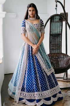 Sangeet Inspiration, Indian Fits, Orang India, Sari Lehenga, Lehenga Choli Designs, Blouses Designs, Bridal Lehenga Collection