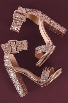 Kasut Pengantin Perempuan, Kasut Kahwin, Ankle Cuff Heels, Shoes Heels Prom, Latest Ladies Shoes, Kasut Tumit Tinggi, Homecoming Shoes, Fancy Heels, Fashion Shoes Heels