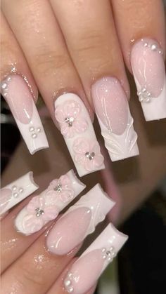 White Ombré Nails With Design, Medium Quince Nails, Princess Nails Aesthetic, Quince Nails Pink, Flared Nails, Quinceanera Nails, Summery Nails, Pretty Gel Nails