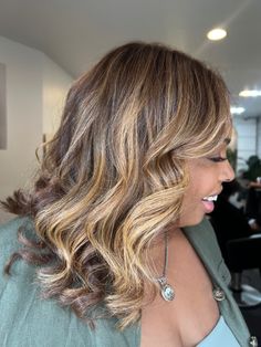 Girly Maintenance, Highlights For Black Women, Salon Hairstyles, Dishes Recipe, 2024 Hairstyles, Blonde Natural