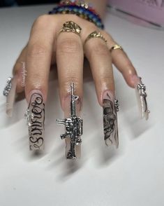 Santa Muerte Nails Acrylic, Thug Nails, Name On Nails, Chola Nails Designs, Chola Nails Acrylic, Cholo Nails, Gangster Nails Designs, Chola Nails, Gangster Nails