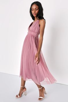 Compliments will follow a look as divine as the Lulus Sweet Goddess Mauve Mesh Pleated Sleeveless Midi Dress! Airy, accordion-pleated mesh fabric (atop a knit liner), shapes this gorgeous dress that falls from braided, rope-like straps into a plunging V-neckline and a gathered bodice. High, fitted waist (with matching braided trim) tops an A-line skirt that ends at a chic midi hem. Hidden side zipper/clasp. Fit: This garment fits true to size. Length: Mid-calf length. Size medium measures 47.5" Pink V-neck Pleated Dress For Party, Sleeveless Pink Pleated Summer Dress, Pleated Tulle Summer Dress, Summer Pleated Tulle Dress, Summer Sleeveless Tulle Midi Dress, Sleeveless Stretch Pleated Midi Dress, Stretch Pleated Sleeveless Midi Dress, Sleeveless Summer Dresses With Accordion Pleats, Sleeveless Accordion Pleats Summer Dress