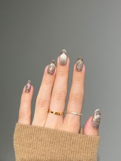 Shop our Influencers' top picks on Amazon Judy Nails, Natural Nails Manicure, New Years Eve Nails, Velvet Nails, Queen Nails, Fall Nail Trends, Beauty Mark, Cat Eye Nails, Great Nails