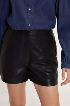 Say hello to the good weather in your new favourite pair of shorts. Whether you're looking for breezy styles in breathable linen or something tailored for smart-casual days, our collection has something for every occasion. Style: Real Leather Scallop Pocket Shorts.  Ideal for: Daywear.  Model wears size UK 10 and is 5' 9" tall. Christmas Party Shoes, Tanned Makeup, Party Handbags, Good Weather, Sequin Outfit, Christmas Party Outfits, Velvet Clothes, Leather Pocket, Pocket Shorts