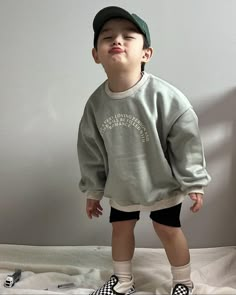 Boy Ootd, Magical Childhood, Stylish Kids Outfits, Ulzzang Kids, Baby Ootd, Kids Ootd, Mother Of Two