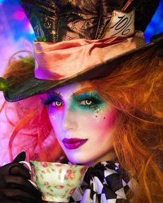 Mad Hatter Makeup, Scary Halloween Food, Makeup Zombie, Halloweenský Makeup, Mad Hatter Costume, Nail Art Halloween, Diy Halloween Decor