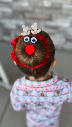 Tiffany Snedaker ❤️ Hairstyles for Girls on Instagram: "Rudolph the red nosed reindeer bun!  This was so cute and easy to do today. Best of all, I have a kit for you to make your own reindeer bun. Head over to our website to get yours!" Reindeer Hairstyles For Kids, Rudolph Hair Bun, Holiday Kids Hairstyles, Christmas Hair Toddler Girl, Snowman Hairstyles For Kids, Mrs Claus Hairstyle, Christmas Hairstyles For Toddlers, Christmas Hair Kids, Christmas Toddler Hairstyles