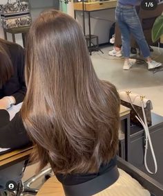 Brown Hair Looks, Brown Hair Balayage, Haircuts Straight Hair, Hair Inspiration Color, Hair Inspo Color, 가을 패션, Long Hair Cuts, Brunette Hair