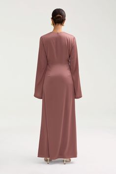 Embody elegance and luxury in our Duha Satin Twist Front Maxi Dress. Its lustrous satin fabric drapes beautifully, enhanced by an elegant twist front design. Perfect for any occasion, this dress will elevate your style and is a must-have for Eid or an evening event. Model is 5'7 wearing size XS/58" Women Nightwear Dresses, Night Wear Dress, White Dress Formal, Nikkah Dress, Dresses Flowy, Women Nightwear, Basic Dress, Ribbed Dresses, Fashion Tips For Women