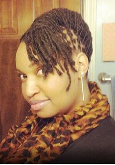 starter loc on short hair | Pinned by J'Mella Hinkston Short Dread Styles, Dreads Short Hair, Short Dreads, Short Afro Hairstyles, New Natural Hairstyles, Curly Hair Problems, Style Africain