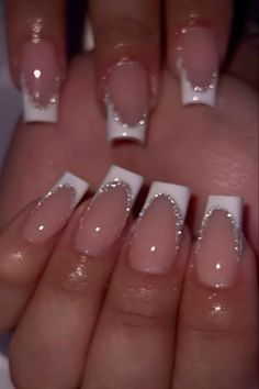 White Tip Designs, White And Silver French Tip Nails, White Tips With Design, White Tipped Nails, Cute Simple Nails Acrylic, White French Tip Nail Ideas, Cute Nail Ideas For School, White French Tip Designs, Basic Christmas Nails