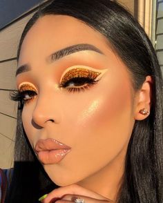 Face Beat, Eye Makeup Designs, Colorful Eye Makeup, Stunning Makeup, Creative Makeup Looks, Makeup Obsession, Makeup Goals, Makeup Designs