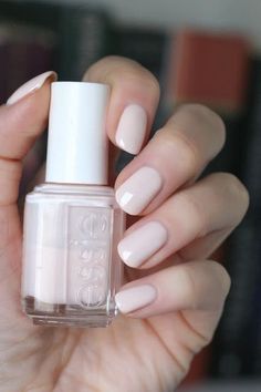 My Most Worn Essie Polishes Ballet Slippers Nail Polish, Wedding Nail Colors, Natural Wedding Nails, Nail Art Mariage, Essie Ballet Slippers, Simple Wedding Nails, Fall Wedding Nails, Wedding Nail Art, Bridal Manicure