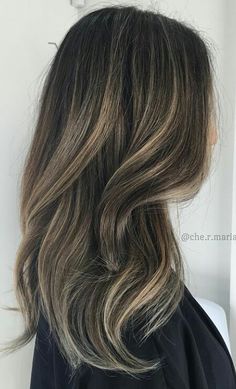 Beige Balayage, Beige Highlights, Warm Balayage, Beige Hair, Highlight Color, Highlights Hair, Blending Gray Hair, Brown Hair Balayage, Balayage Brunette