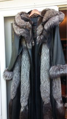 Leather Fur Coat, Fur Costume, Viking Clothing, Black Fox, Fur Clothing, Concept Clothing, Fantasy Dress