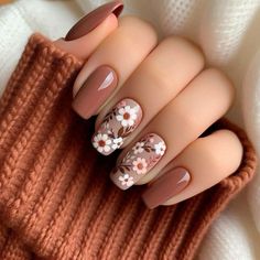 Dragon Nails, Brown Nails Design, Boho Nails, Simple Fall Nails, September Nails, Leaf Patterns, Trendy Nail, Pretty Nail Art, Fall Nail Art