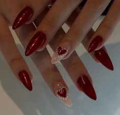 Christmas nails | winter nails | trendy nails  #christmas nails #nailsofinstagram #trendy Cherry Wine Nails, Hoco Nails, Wine Nails, Red Acrylic Nails, Cherry Wine, Nails Prom, Going Viral, Nails 2024, Xmas Nails