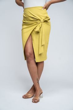 Meet the skirt that effortlessly transitions from day to night. Our versatile wrap skirt is designed for the modern woman who loves to mix and match her wardrobe. Whether you pair it with heels for a sophisticated look or with flats or sneakers for a casual vibe, this skirt is sure to become a staple in your collection. The endless styling possibilities make it a must-have piece for every fashion-forward woman. SIZE & FIT: High Waist: Flattering high waist design for a sleek silhouette. Side Det Best Flats, Day To Night, To Night, The Endless, Mix N Match, Wrap Skirt, Modern Woman, The Label, The Modern