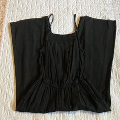 Worn A Handful Of Times, Washed Cold And Hung To Dry. This Jumpsuit Is Soft And Extremely Comfy - It No Longer Fits Me, So It Needs A New Home! Still Looks Brand New - No Signs Of Wear Or Fading. Measurements Were Taking While Laying Flat. Black Fabric That Has A Linen-Feel. Has A Cropped/Ankle Cut (I’m 5’9 And It Hits Above My Ankle). Elastic Waist And Also Has An Elastic “Cinch” At The Top. Functional Pockets And Adjustable Straps! Black Wide Leg Jumpsuits And Rompers For Loungewear, Black Wide Leg Jumpsuits For Loungewear, Black Beach Overalls And Rompers, Black Wide Leg Jumpsuits And Rompers For Spring, Spring Wide-leg Black Jumpsuits And Rompers, Spring Black Wide-leg Jumpsuits And Rompers, Black Overall Jumpsuits And Rompers For Vacation, Black Wide Leg Jumpsuits And Rompers For Day Out, Black Overalls Jumpsuit For Vacation