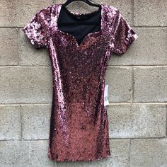 Nwt Zara Pink Sequin Super Cute Chic Party Mini Dress With Short Sleeves. Size: Xs Length: 32” Pit To Pit: 15” (All Around 30”) Waist: 12” (All Around 24”) Sleeve Length From Shoulder To Cuff 8.5” Fitted V-neck Sequin Dress For Festive Occasions, Fitted V-neck Sequin Dress Dressy, Fitted Mini Sequin Dress For Fall, Holiday Pink Fitted Sequin Dress, Pink Fitted Sequin Dress For Holidays, Fitted Sequin Mini Dress For Festive Occasions, Fitted Mini Sequin Dress For Festive Occasions, Fitted Mini Sequin Dress For Festive Season, Festive Fitted Mini Sequin Dress