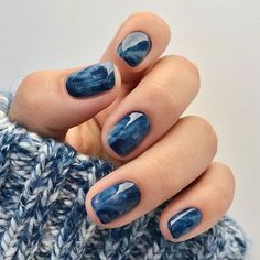 Asymmetric Nails, Nail Ideas Art, Kutek Disney, Nagel Tips, Colorful Nails, Smink Inspiration, Minimal Nails, Blue Nail, Minimalist Nails