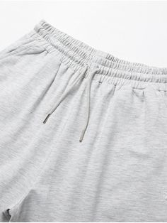 This is a casual and comfortable pants by UCLA that is made out of high quality and sturdy material. With distinctive mood of the design, you can use it for your daily outfit.- Full elastic waistband with string- Minimal embroidery detail- Back pocket with logo label High-waisted Cotton Sweatpants With Side Pockets, Cotton High-waisted Sweatpants With Side Pockets, High-waisted Cotton Sweatpants With Drawstring, Cotton High-waisted Sweatpants With Drawstring, High-waisted Cotton Drawstring Bottoms, Cotton Bottoms With Functional Drawstring For Loungewear, Cotton Loungewear Bottoms With Functional Drawstring, Cotton Joggers With Drawstring And Straight Legs, High-waisted Cotton Joggers With Elastic Waistband