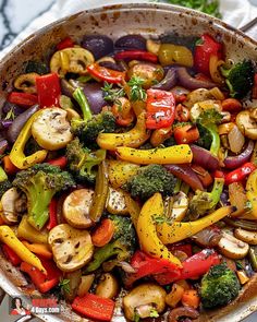 Sauteed Vegetables Greek Sauteed Vegetables, Saute Veggies Recipe, Vegetable Saute Recipe, Saute Vegetable Recipes, Sauteed Veggies Recipe, Skillet Veggies, Veggie Combos, Seasoning Vegetables, Sauté Veggies