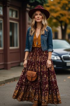 Middle Age Boho Style, Boho Chic Fall Outfits, Boho Everyday Outfits, Bohemian Hats For Fall, Boho Winter Outfits Bohemian, Fall Bohemian Fedora With Short Brim, Bohemian Mini Skirt For Fall, Hobo Style Outfits, Boho Chic Winter Outfits