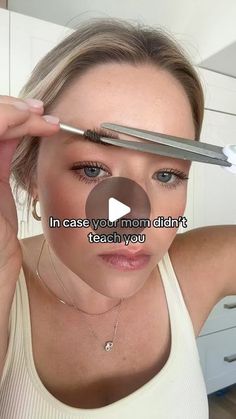 Rach ✨ on Instagram: "A smaller pair of scissors would be ideal 😅  I love you forever!  Xoxo, your insta mom 💕 • • #tiktokmom #eyebrows #fyp #instamom" How To Cut Eyebrows, How To Shave Eyebrows, How To Trim Your Eyebrows, Fix Your Eyebrows, Trimming Eyebrows, Shaping Eyebrows, Eyebrow Care, Eyebrow Trimming, Bushy Eyebrows