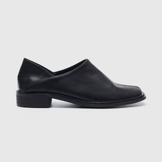 Color: Black Material: PU Sole Material: Non-slip Rubber Sole Toe Type: Square Toe Eatonton Georgia, Square Toe Flats, Black Flat Shoes, Women's Flat Shoes, Black Flats Shoes, Chunky Loafers, Loafer Shoes Women, Trumpet Sleeve, Shoes Color