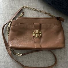 Super Cute Gently Used Crossbody Tory Burch Bag, Tory Burch, Super Cute, Bag Lady, Women Shopping, Color