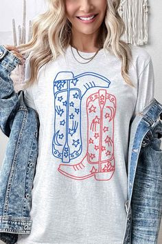 AMERICAN COWBOY BOOTS GRAPHIC PLUS SIZE TEE / T-SHIRTPREMIUM COTTONUNISEX SIZINGCLASSIC FITBEST OF THE BEST Casual Winter T-shirt, Casual Fall T-shirt, Casual White T-shirt For Fall, White Comfortable Fit T-shirt For Winter, White Casual T-shirt With Comfortable Fit, White Comfortable Fit Casual T-shirt, Comfortable White Long Sleeve T-shirt, Cowboy Boots Graphic, American Cowboy