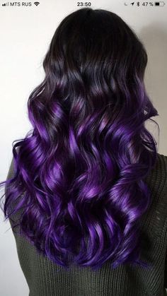 Purple Hair Streaks, Dark Purple Hair Color, Long Purple Hair, Exotic Hair Color, Purple Hair Highlights, Exotic Hairstyles, Purple Ombre Hair, Dark Purple Hair, Hair Color Underneath