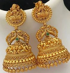 New Model Butta Kammalu, Antique Gold Earrings Jhumka, Gold Jumkas Design Bridal, Antique Jumki Designs Gold, Gold Buttas Earrings, Jimmiki Earrings Gold, Jumkis Indian Jewelry Gold, Jumkha Earrings Gold, Zumka Design Gold