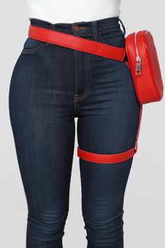 Fanny Pack Fashion, Leg Bag, Leg Belt, Mode Casual, Fashion Nova Jeans, Girls Bags, Dandy, Red Fashion