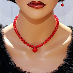 ♥ Ready to ship ♥ 100% handmade ♥ Packed in a gift box ♥ Custom length Italian coral choker with 7-8mm natural bamboo coral beads and teardrop shape pendant as a focal point. Statement of Luxury & Elegance! This artisan Mediterranean coral necklace is unique, lightweight, feminine, stylish, elegant. The flexible structure of the necklace ensures a very comfortable fit. It makes a fantastic gift as well for someone you love and hold dear in your heart. All my items are beautifully presented i Luxury Choker, Coral Choker, Red Bamboo, Bamboo Coral, Coral Necklace, Teardrop Pendant, Coral Beads, Red Coral, Jewelry Patterns