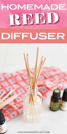 Love aromatherapy? Make a DIY Reed Diffuser. This homemade diffuser is a great way to make your room smell great with a blend of your favorite essential oils. Diy Aromatherapy Diffuser, Reed Diffuser Recipe, Reed Diffuser Diy, Diy Reed Diffuser, Homemade Diffuser, Homemade Reed Diffuser