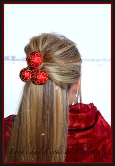 Christmas Hairstyle: Elegant up-do Christmas Hairstyle, Christmas Party Hairstyles, Christmas Hairstyles, Holiday Hairstyles, Christmas Hair, Quick Hairstyles, Party Hairstyles, Elegant Christmas